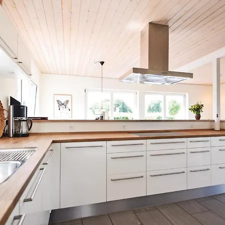Three-bedroom Holiday In Juelsminde * Juelsminde (Hedensted)
